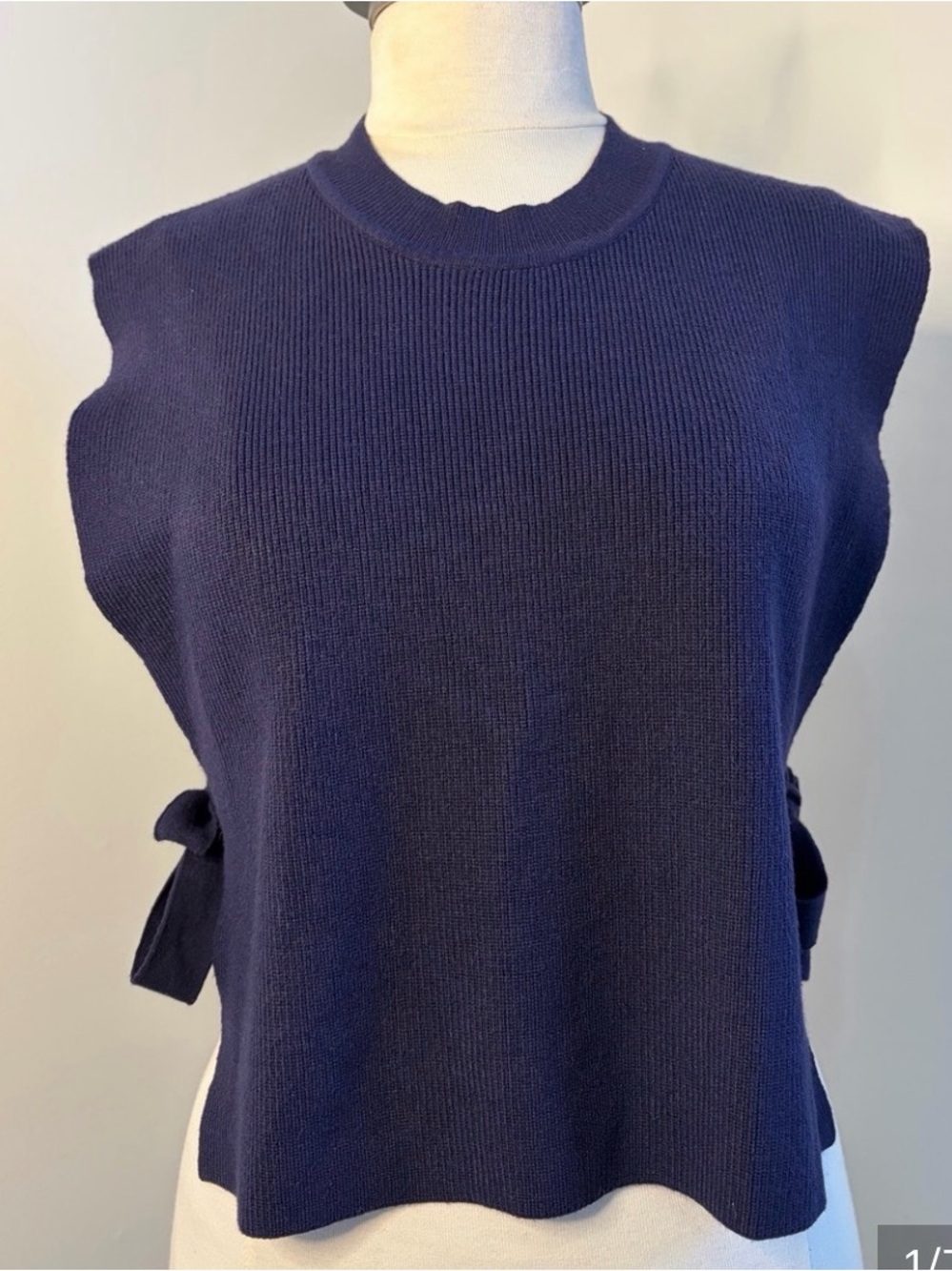 Gabby Isabella Navy Ribbed Knit Vest - Picture 4 of 8
